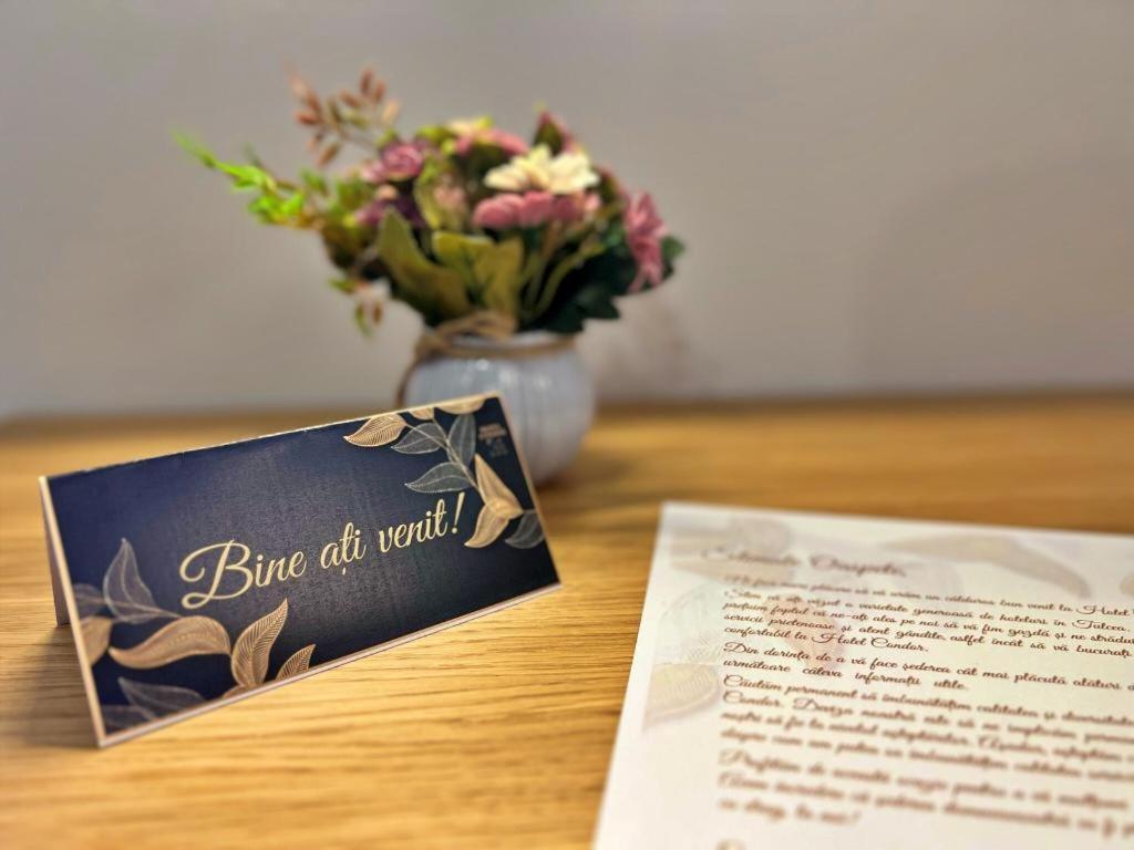 Hotel Condor Tulcsa Kültér fotó