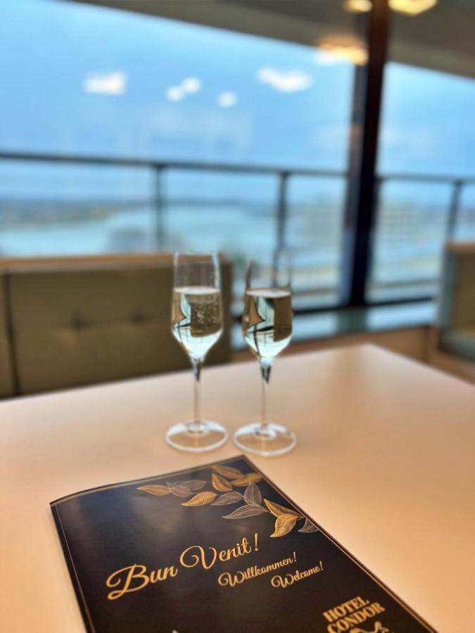 Hotel Condor Tulcsa Kültér fotó